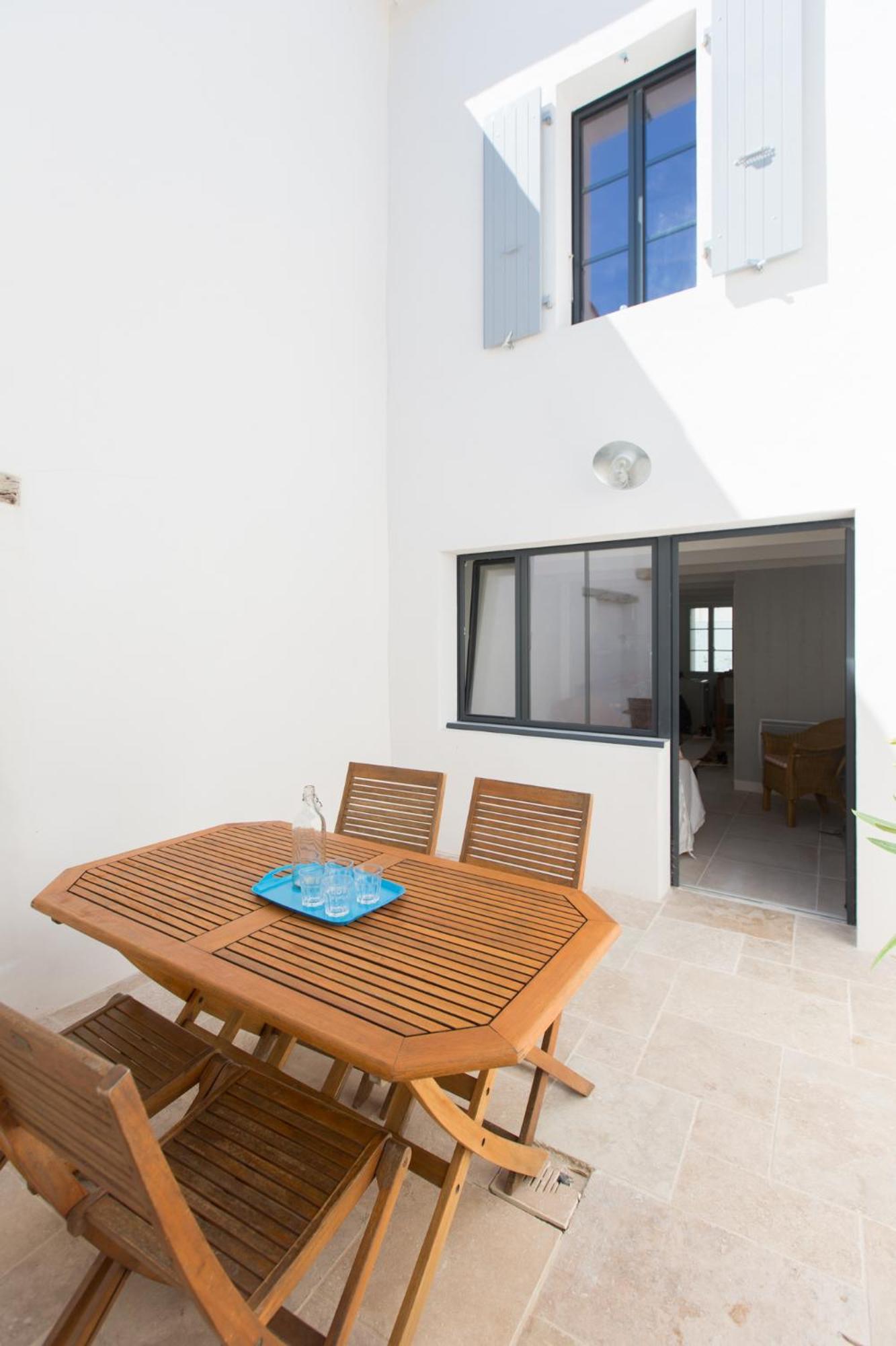 Les Maisons De L'Olivette La Couarde-sur-Mer Luaran gambar